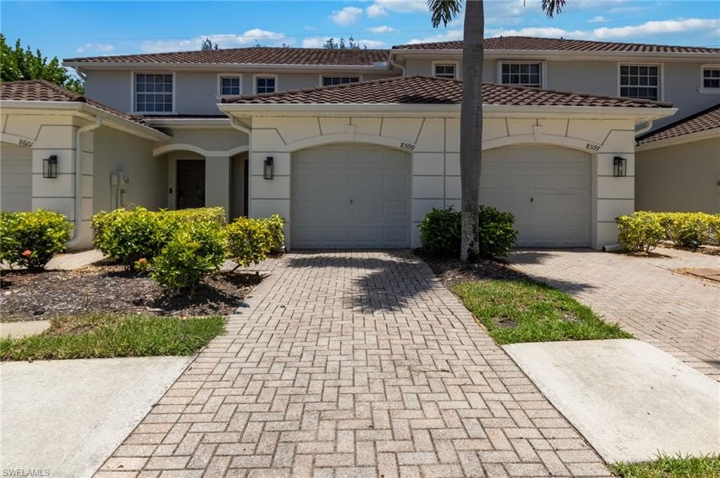 8599 Athena CT-1