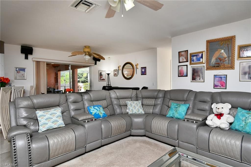 712 Fargo DR-21
