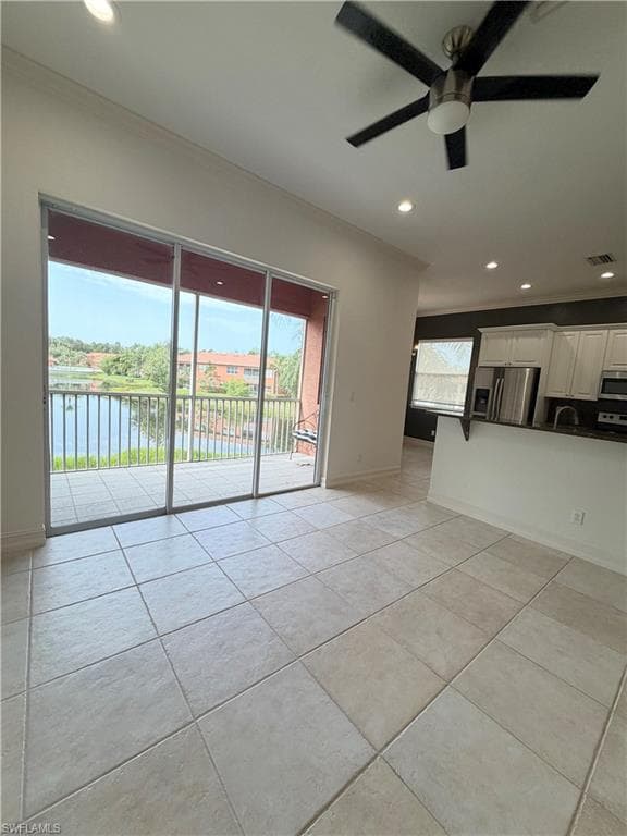 7060 San Lorenzo CT 202-6