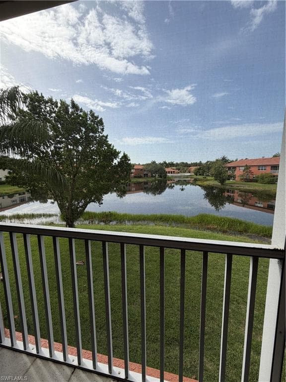 7060 San Lorenzo CT 202-11