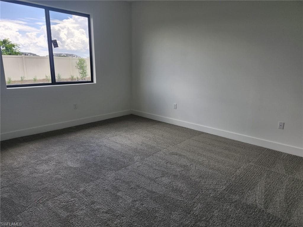 5124 Nevola AVE-6
