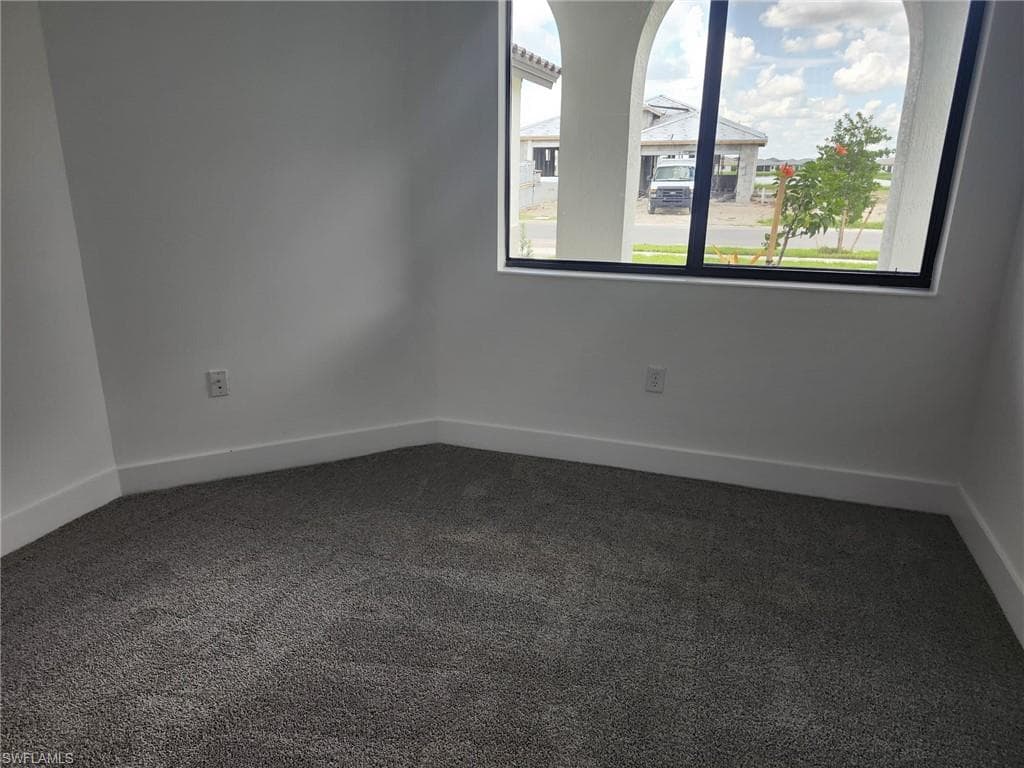 5124 Nevola AVE-20