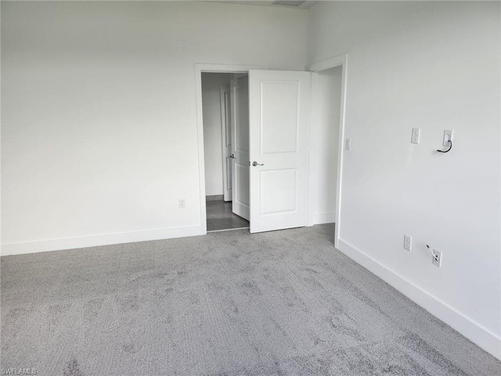 5124 Nevola AVE-8
