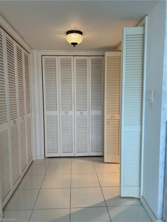 4260 20th PL 206-10