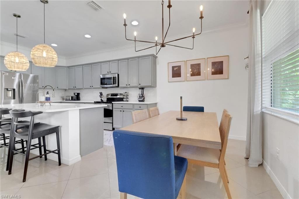 11295 Red Bluff LN-11