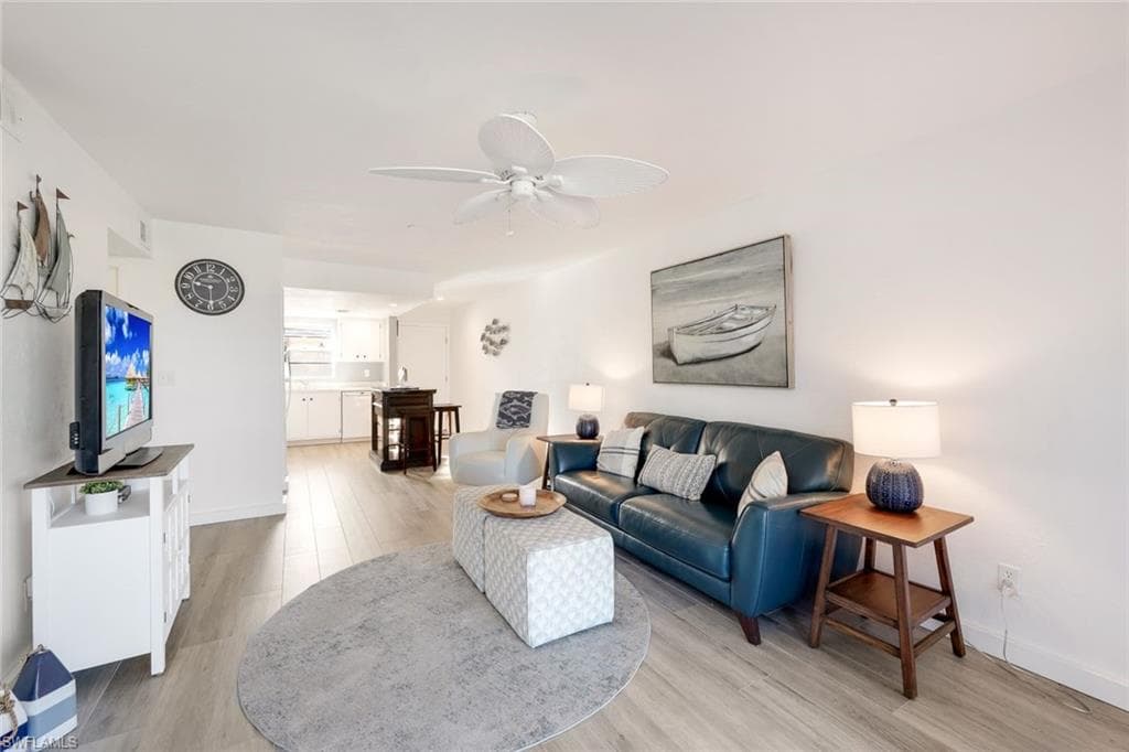 16881 Davis RD 624-3