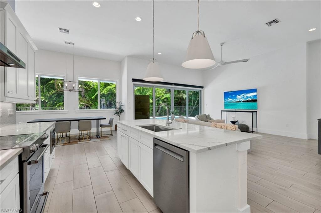 27085 Serrano WAY-2