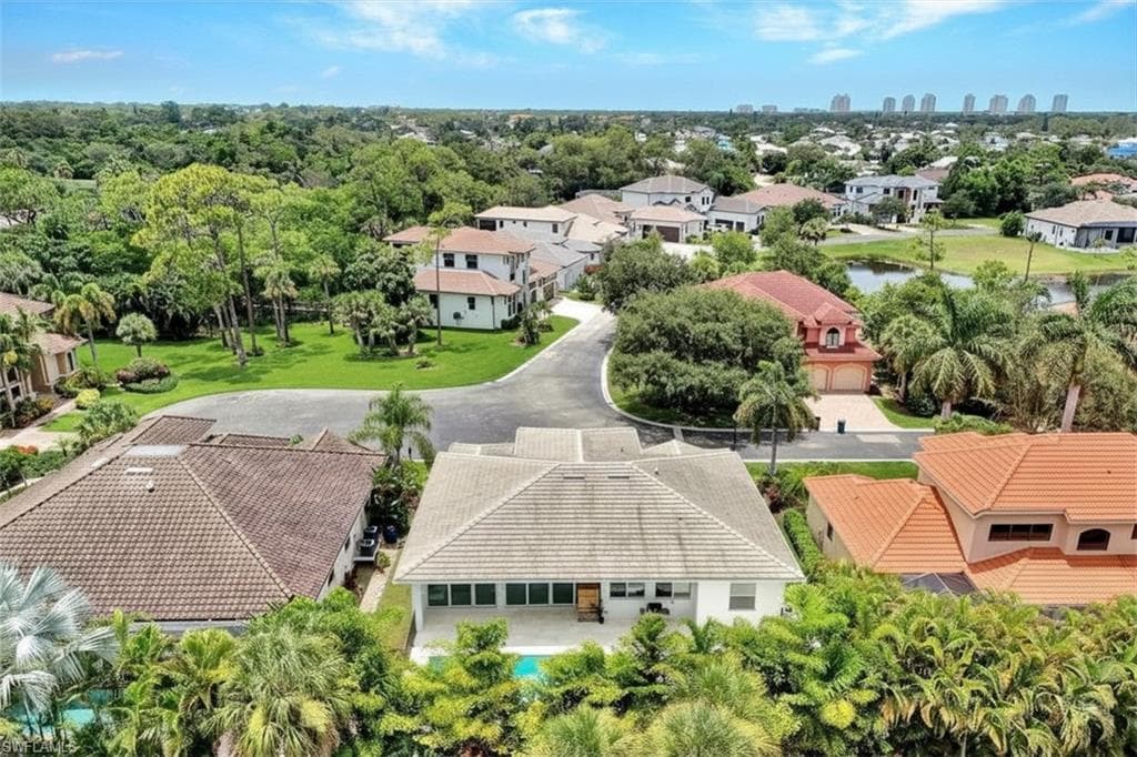 27085 Serrano WAY-37