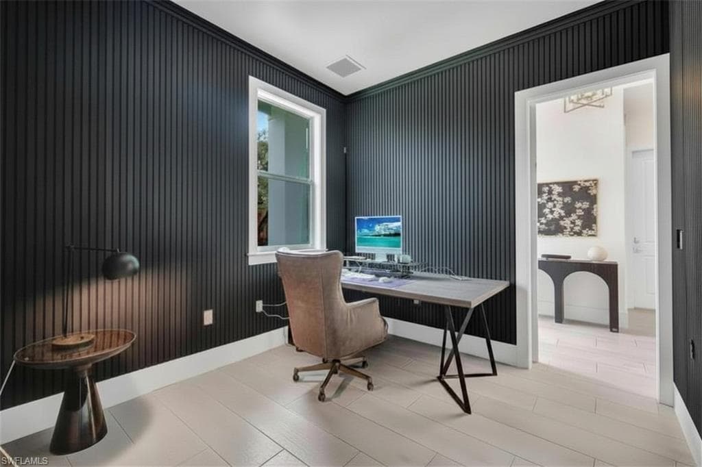 27085 Serrano WAY-21