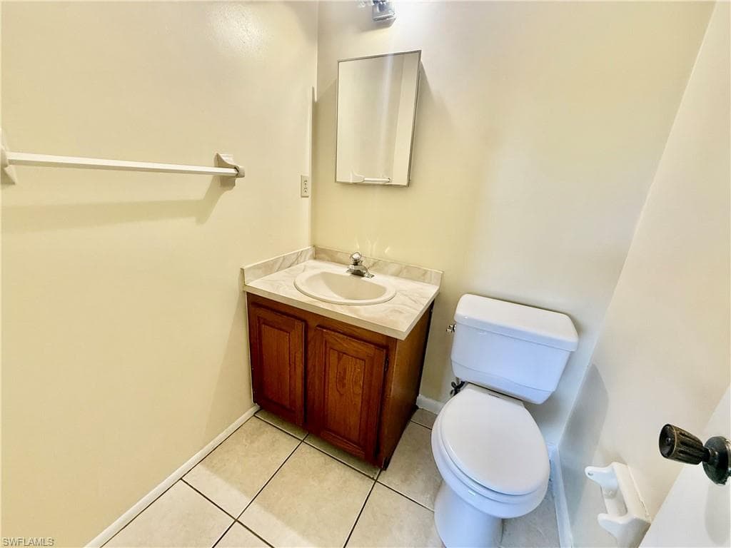 516 Parkside ST-17