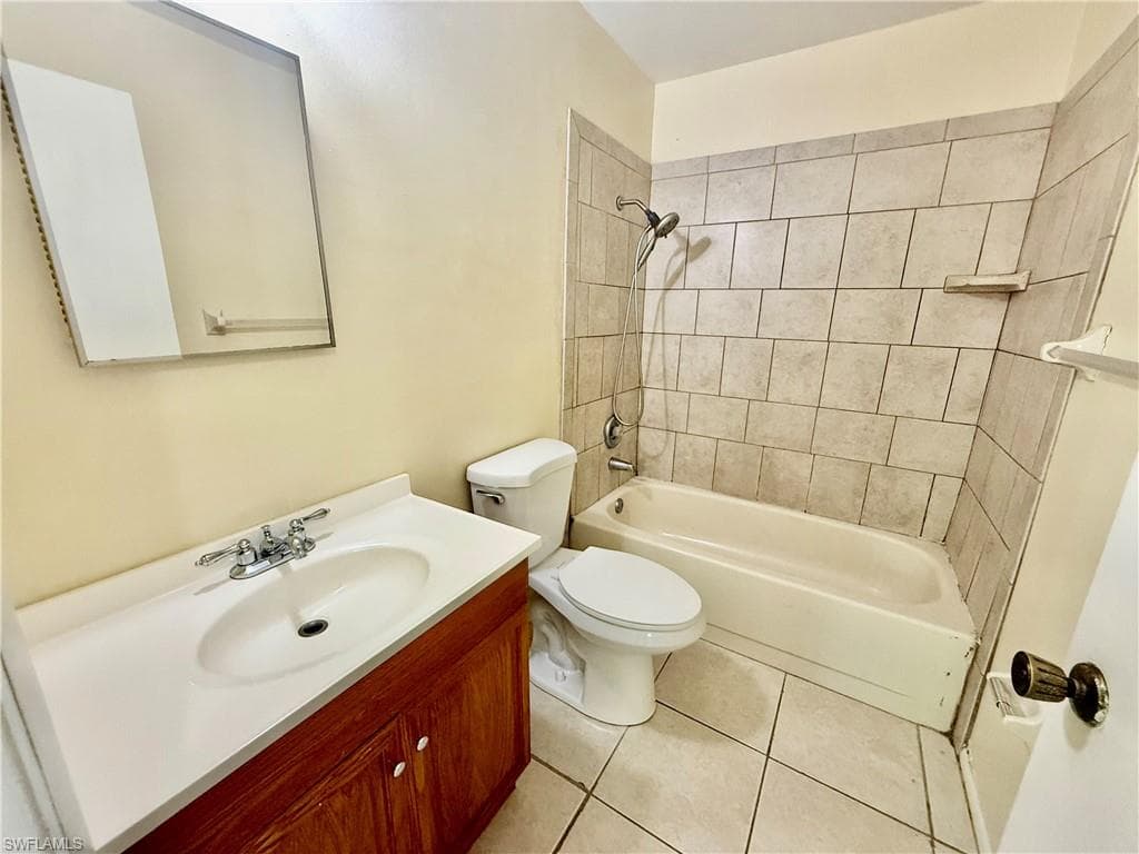 516 Parkside ST-20
