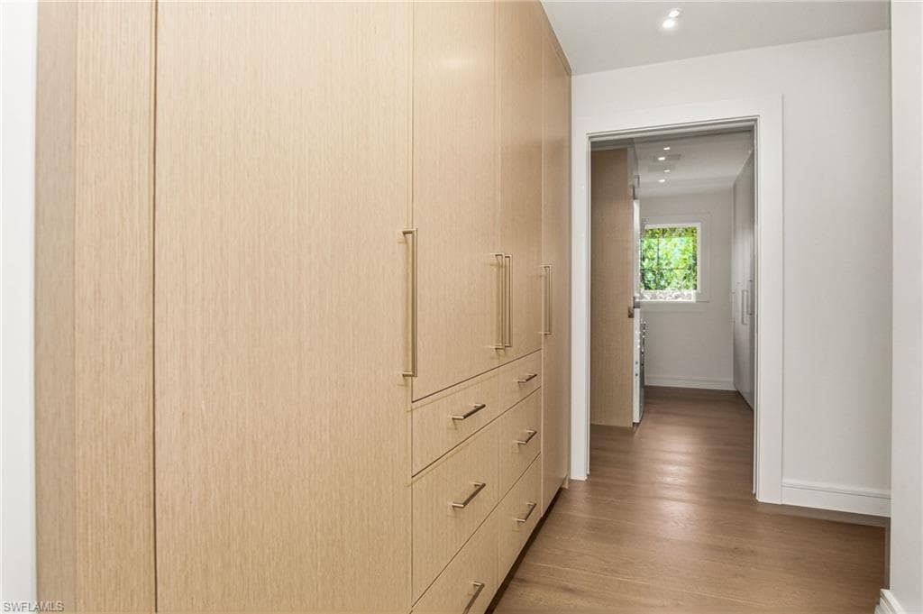 664 Pompano DR-38