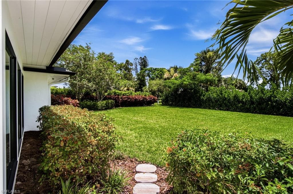 664 Pompano DR-41