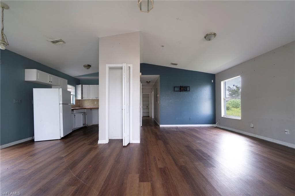 5520 5th AVE-3