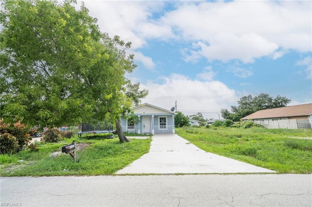 5520 5th AVE-8
