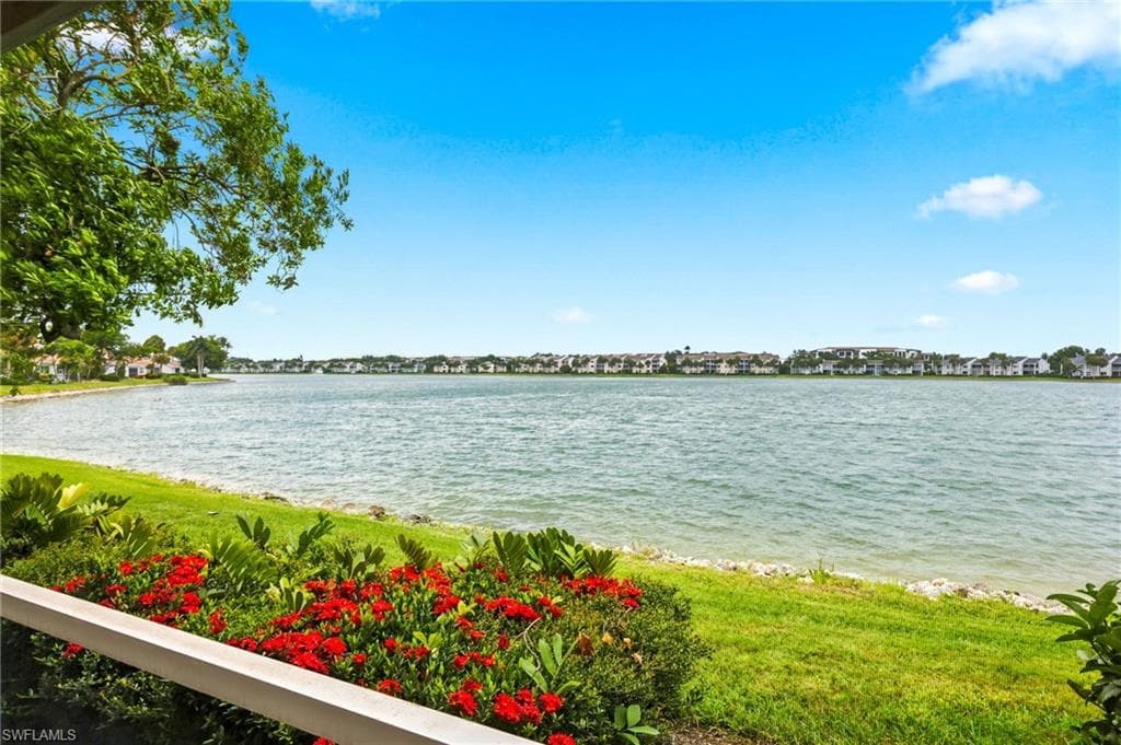 2604 Sailors WAY 120-4