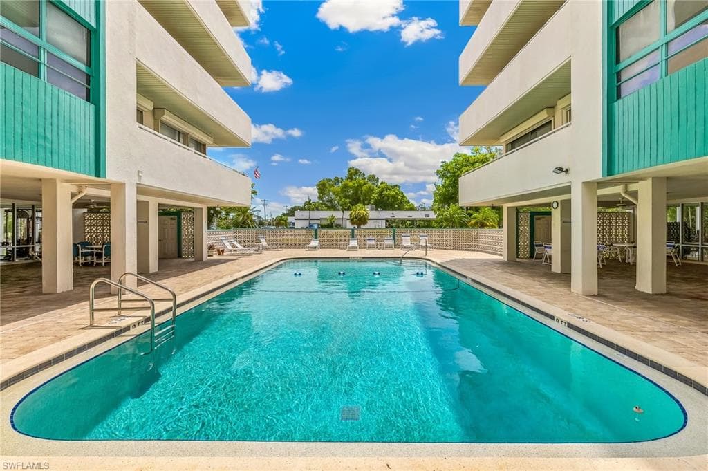 4807 Sunset CT 501-22
