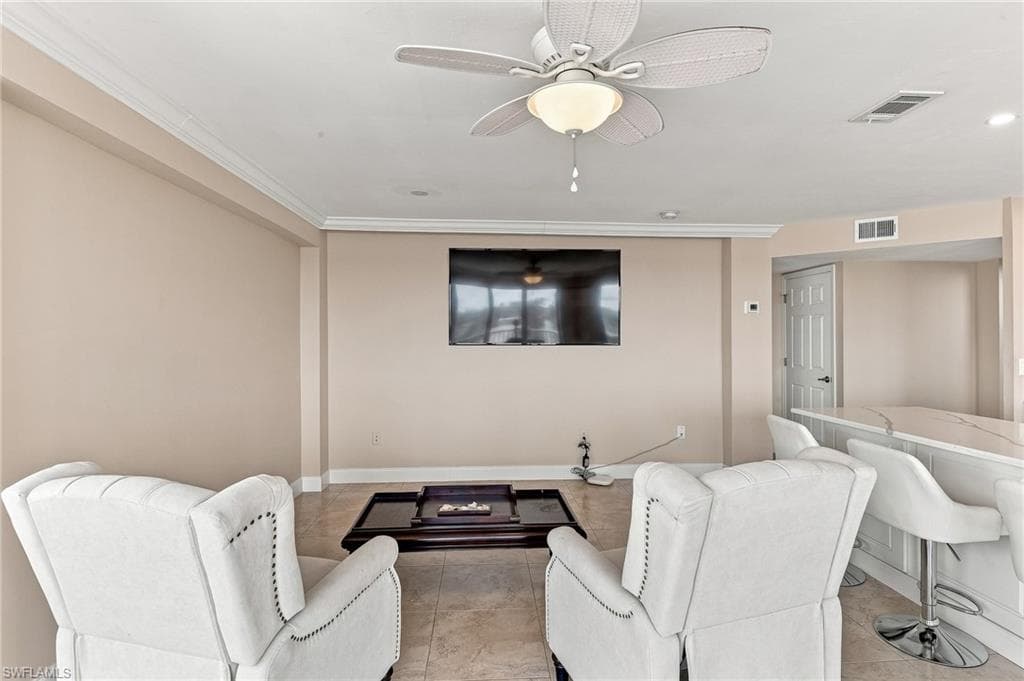 4807 Sunset CT 501-7