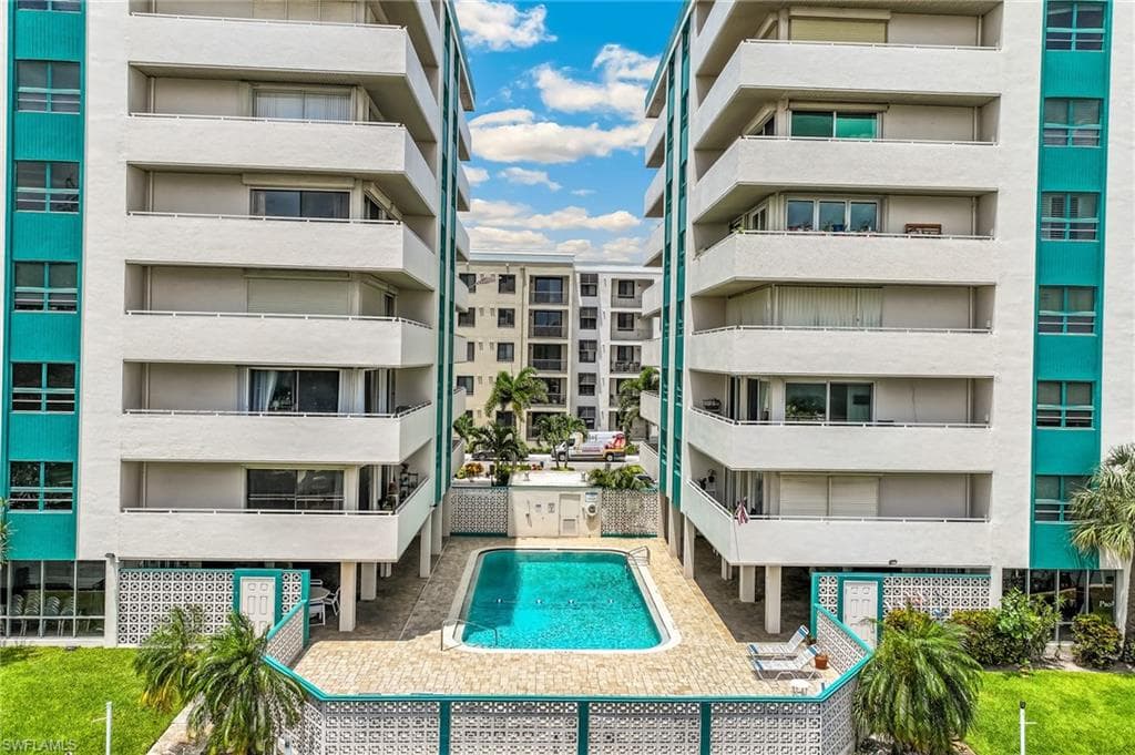 4807 Sunset CT 501-20