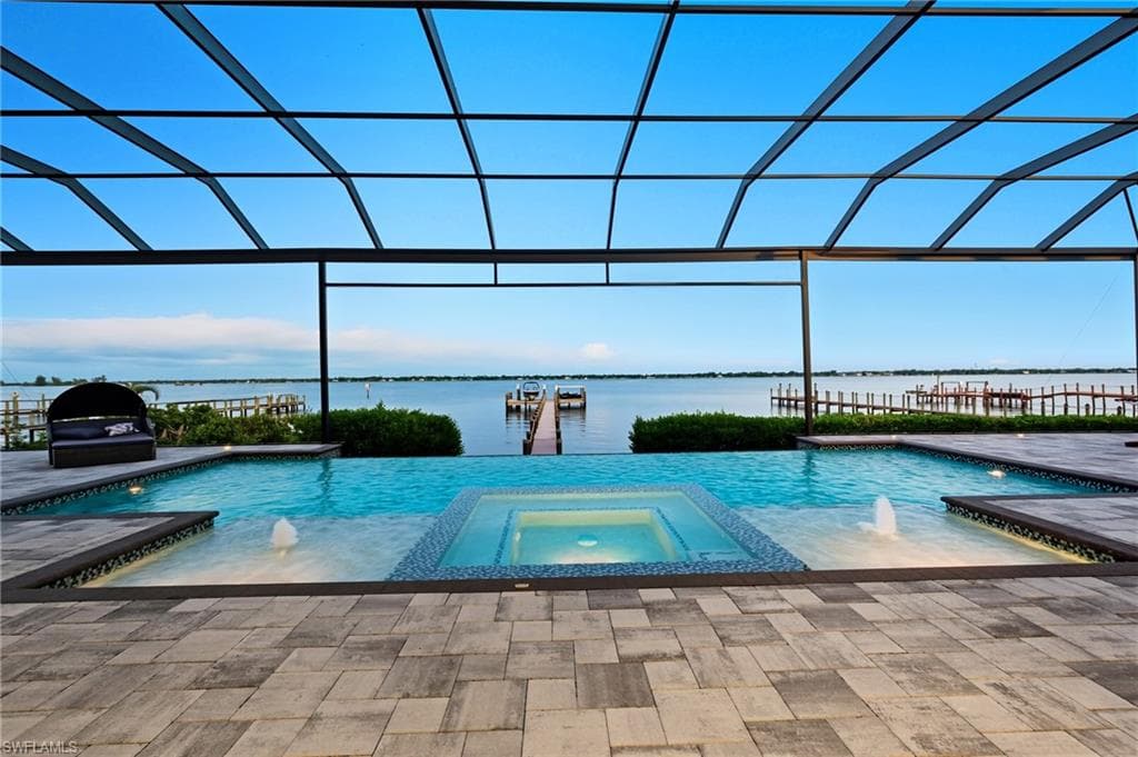 6390 River Club CT-42