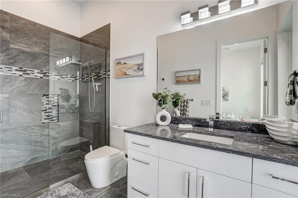6390 River Club CT-46