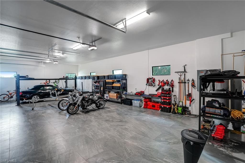 6390 River Club CT-36