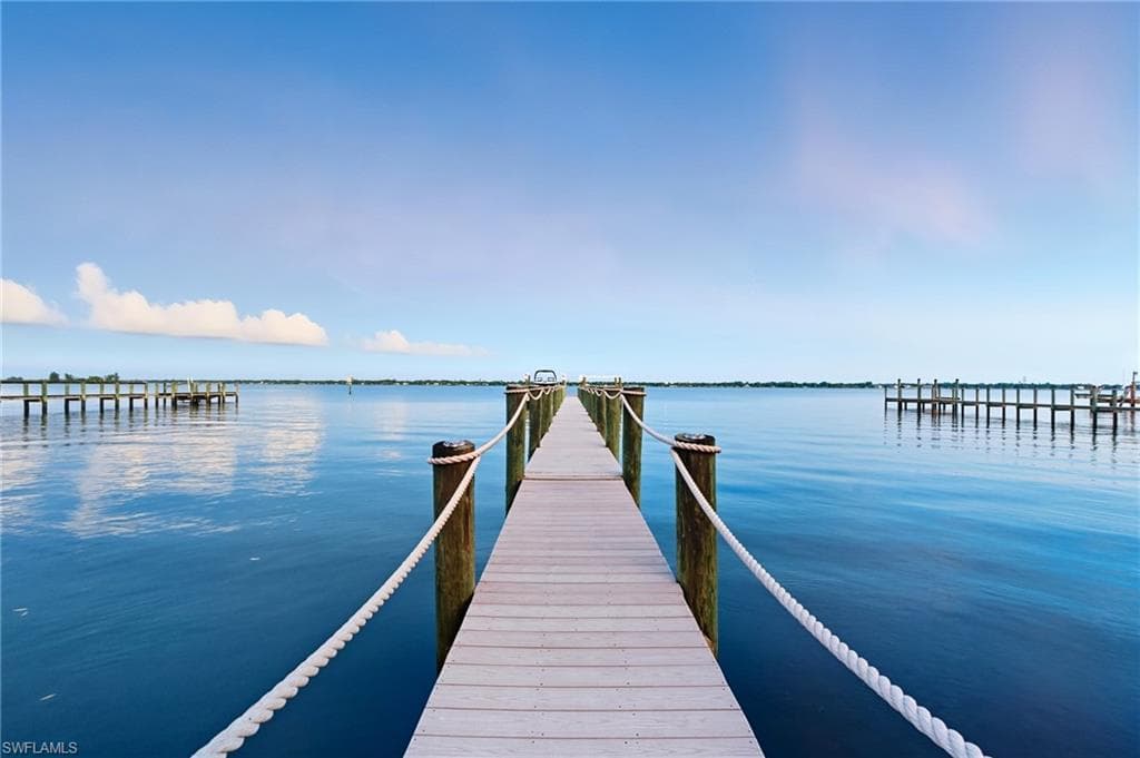 6390 River Club CT-49
