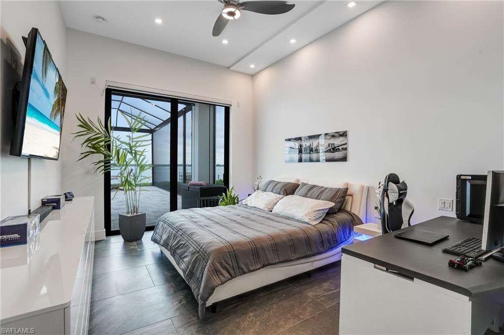 6390 River Club CT-31