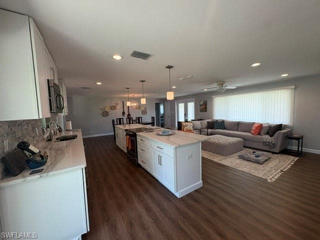 4431 N Pacific CIR-20