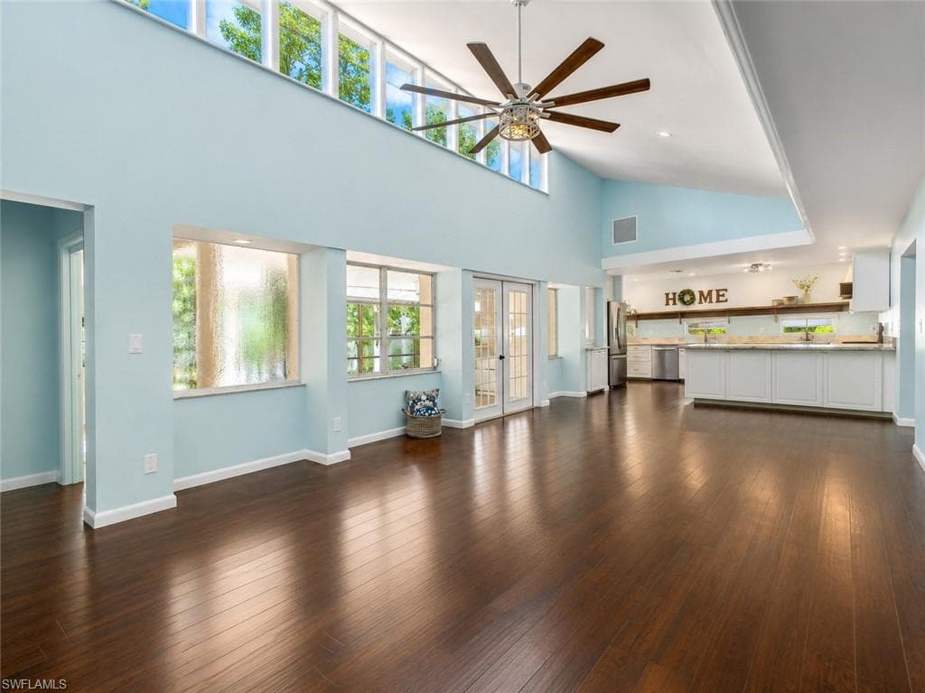 8512 Chatham ST-4