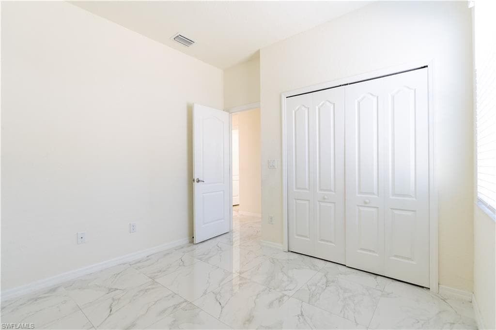 3669 Crimson LN-27
