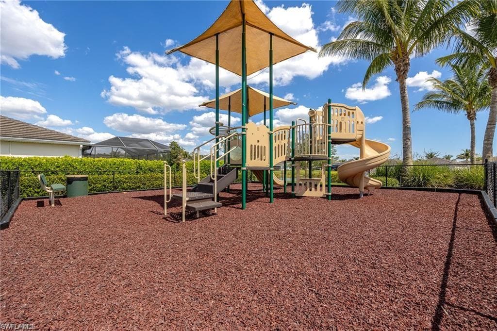3669 Crimson LN-44