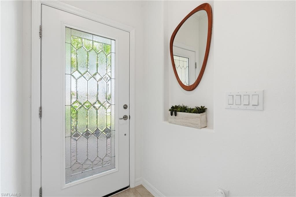 1689 Alameda DR-3