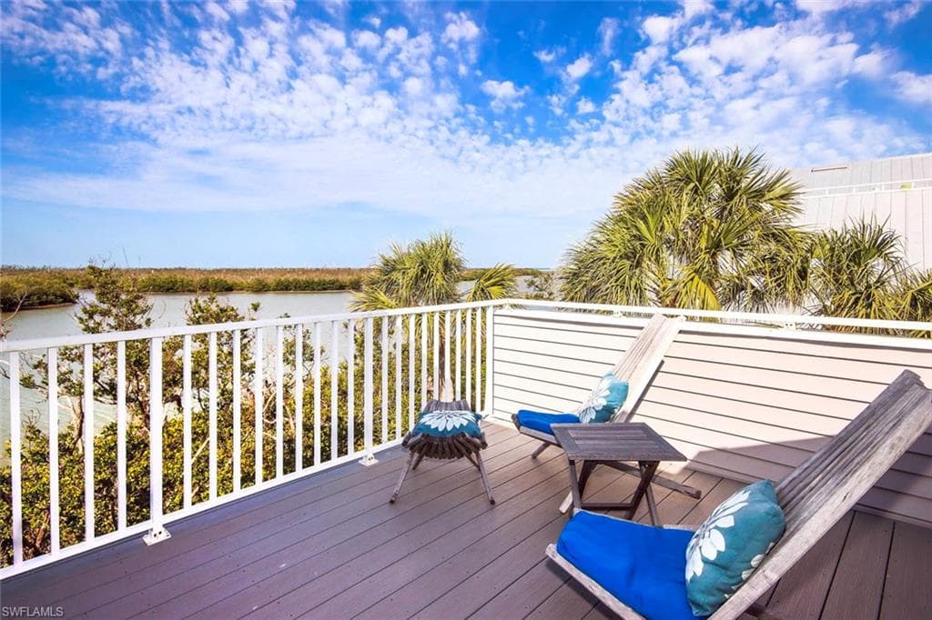 5425 Shearwater DR-8