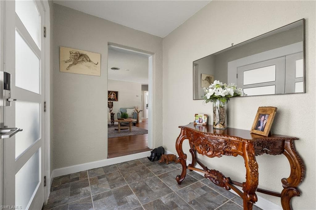 1262 Carlene AVE-2