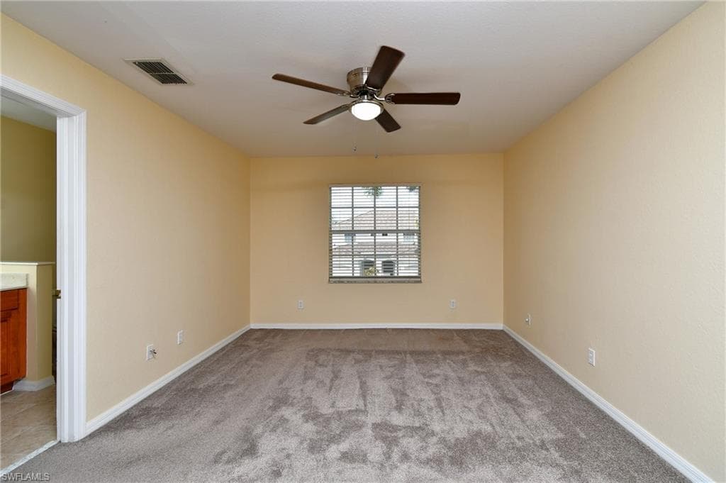8585 Athena CT-18