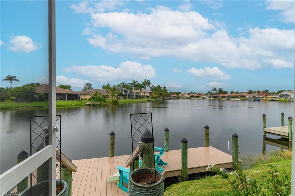 14610 Laguna DR-25