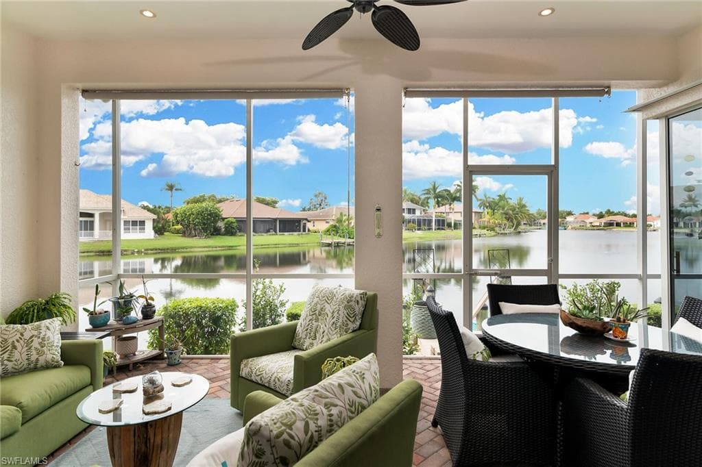 14610 Laguna DR-14