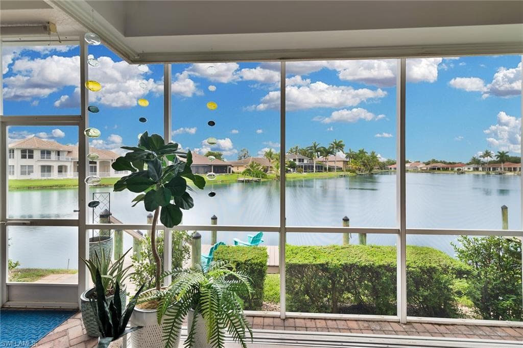 14610 Laguna DR-11