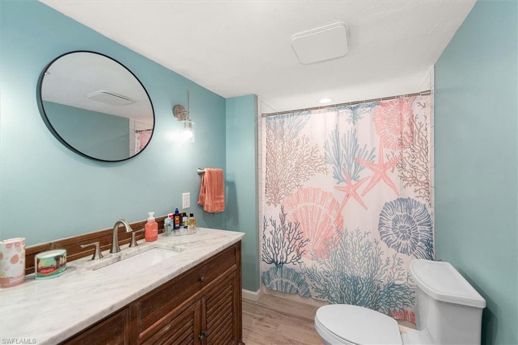 816 SW 48th TER 102-17