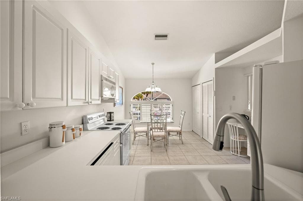 13141 Hamilton Harbour DR P7-8