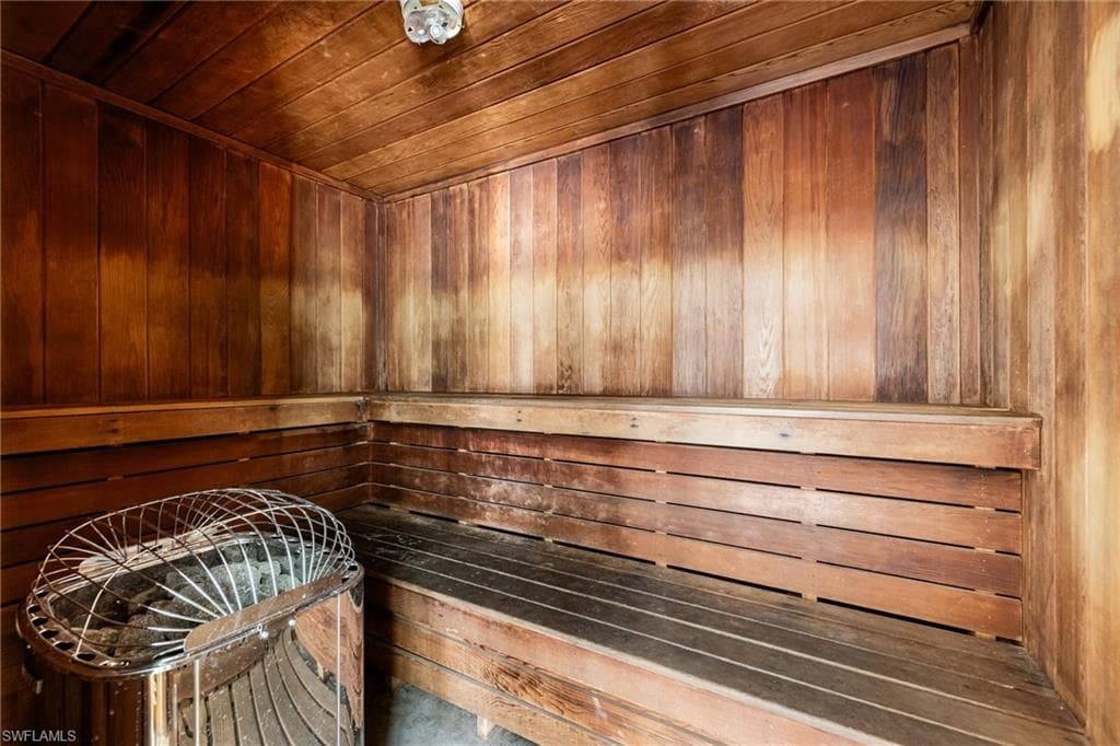 12591 Equestrian CIR 1210-43