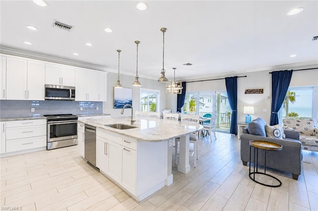 3749 Estero BLVD-13