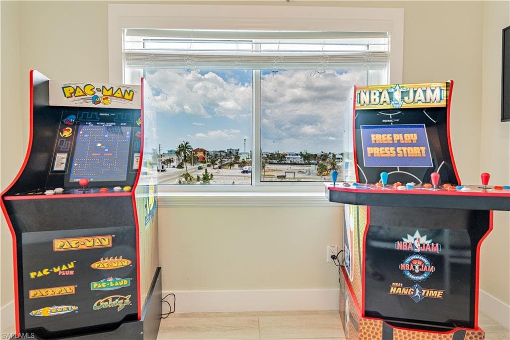 3749 Estero BLVD-33