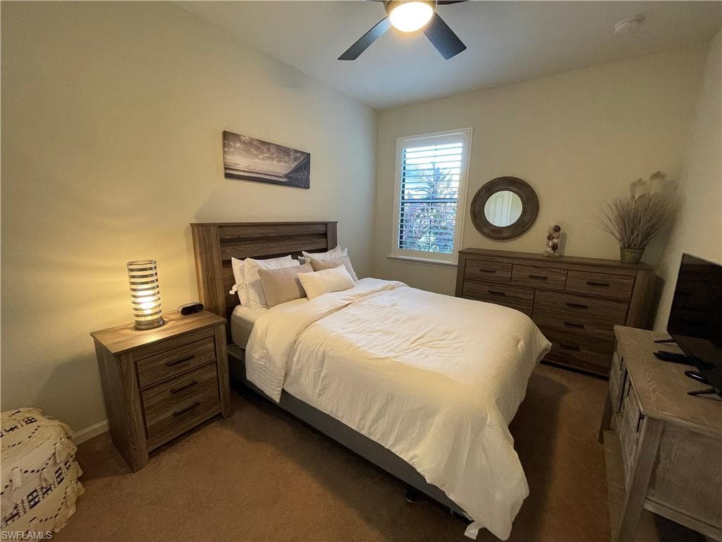 7631 Jacaranda LN-29
