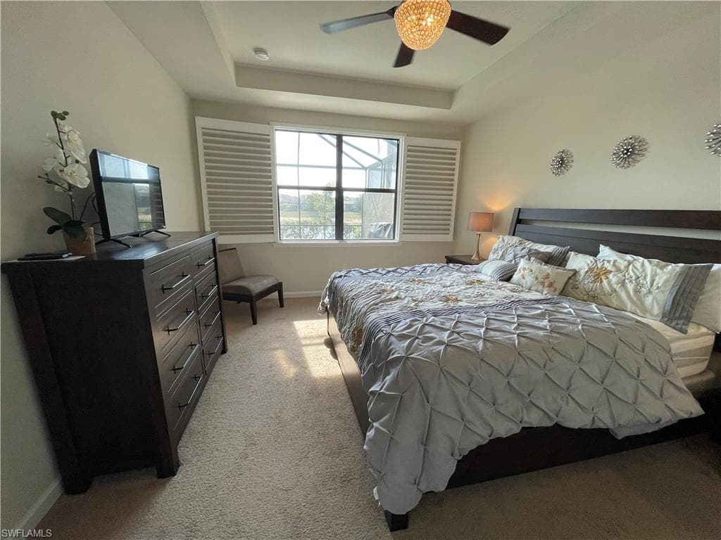 7631 Jacaranda LN-25