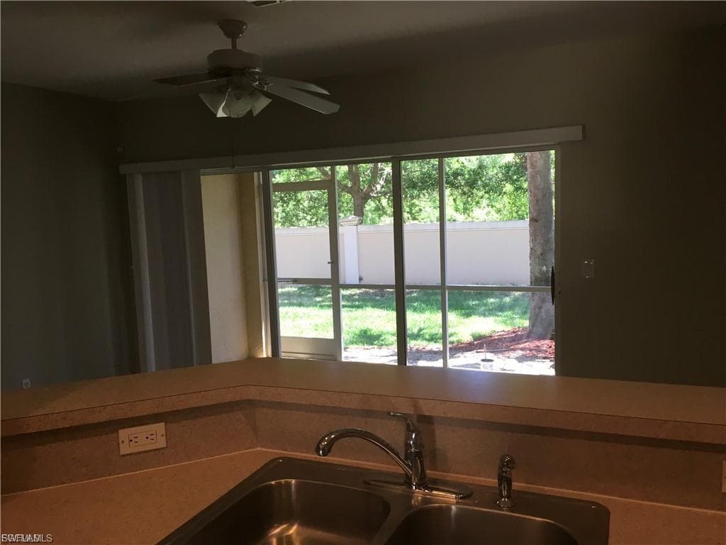 8639 Athena CT-3