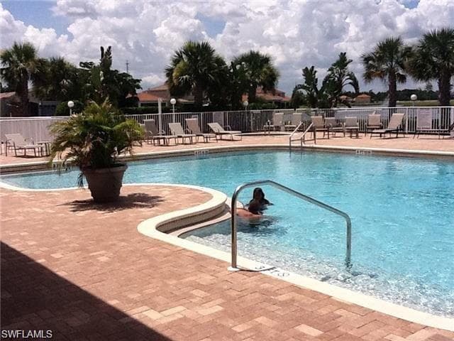 8639 Athena CT-11