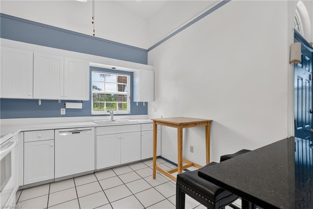 14461 Summerlin Trace CT 8-15