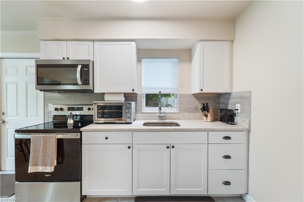 3365 Estey AVE-23